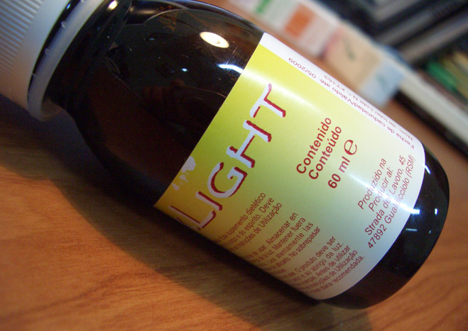 Imagen de Tropexlight, uno de los productos analizados por FACUA que result� ser un f�rmaco clandestino.