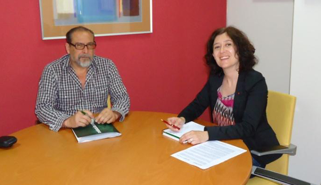 FACUA Huelva negocia el desbloqueo de 26 viviendas de autoco...