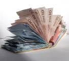 �Se pueden cobrar comisiones al disponer de efectivo en cajeros autom�ticos? 