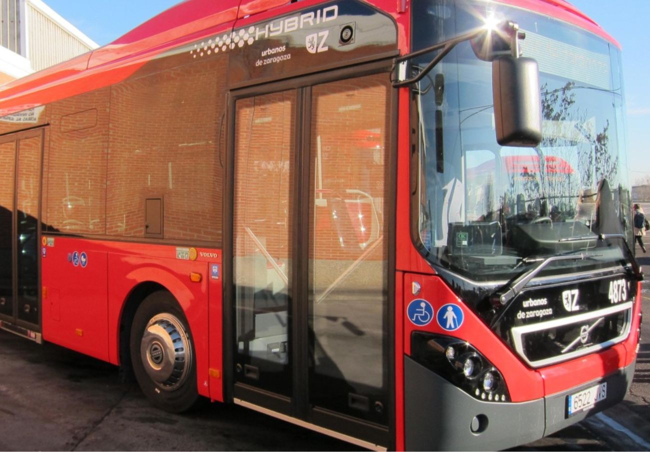 FACUA pide al Ayuntamiento de Zaragoza que intervenga ante el deterioro del servicio de autobuses urbanos