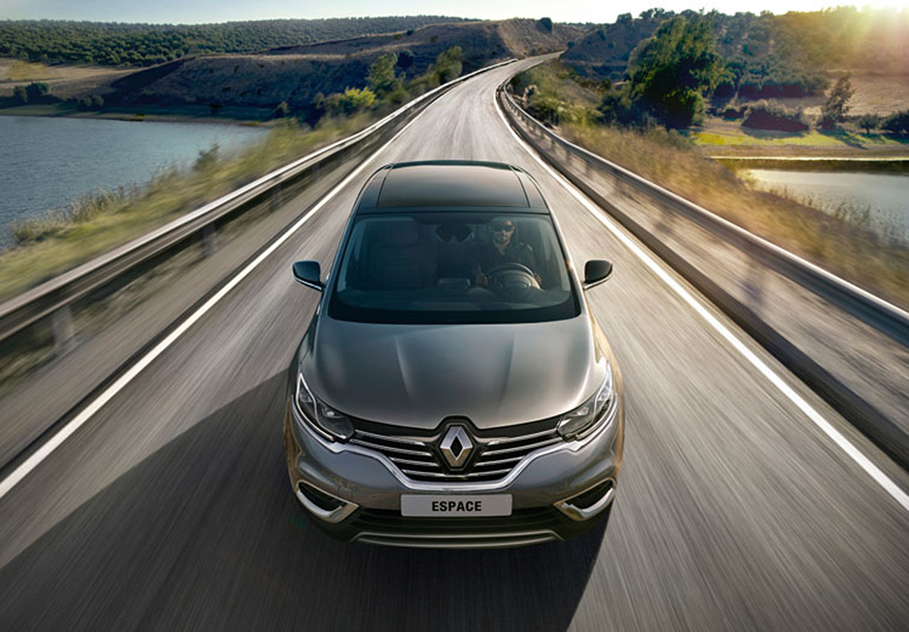 Llamada a revisión de los Renault Espace V y Talismán fabricados en Francia en los últimos seis meses Llamada a revisión de los Renault Espace V y Talismán fabricados en Francia en los últimos seis meses
