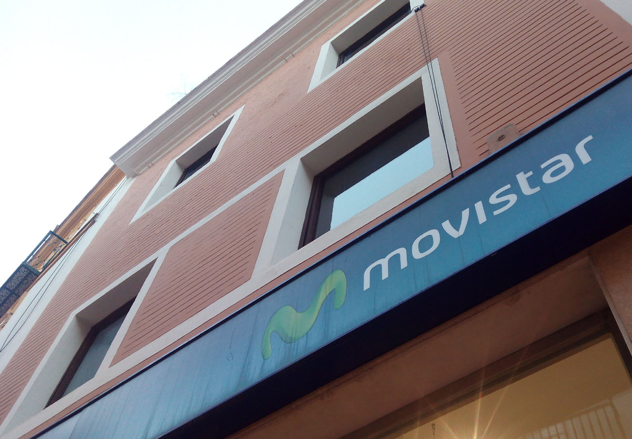 FACUA Almería logra que Movistar devuelva 116 euros cobrados a una usuaria por romper su permanencia