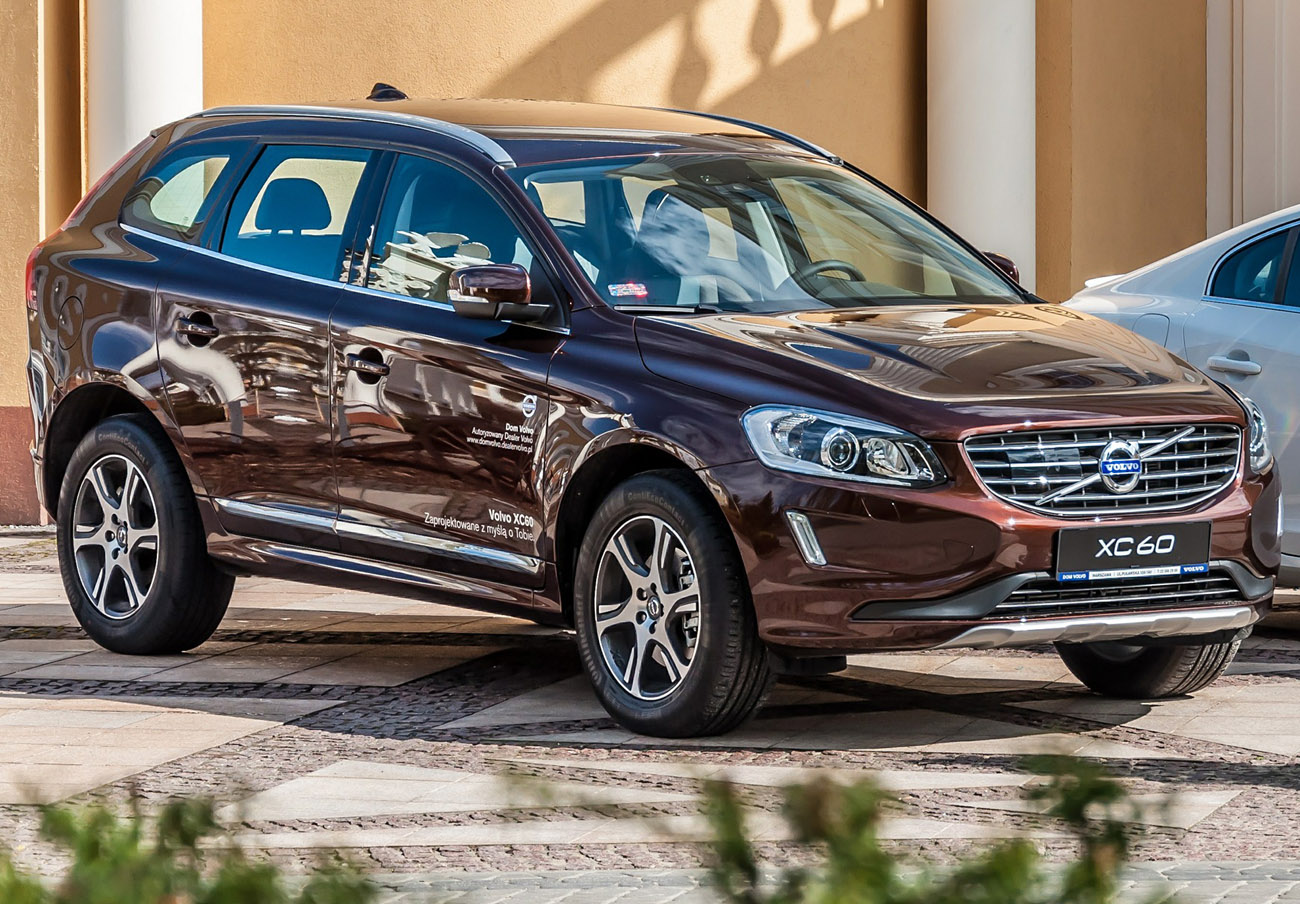 Cuatro concesionarios Volvo y una empresa de estudios de mercado formaron un cártel, según la CNMC Cuatro concesionarios Volvo y una empresa de estudios de mercado formaron un cártel, según la CNMC