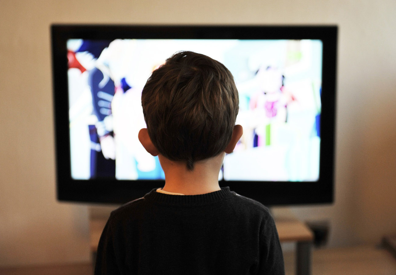 Multa de 270.000 euros a Atresmedia por emitir en horario protegido una película no apta para menores Multa de 270.000 euros a Atresmedia por emitir en horario protegido una película no apta para menores