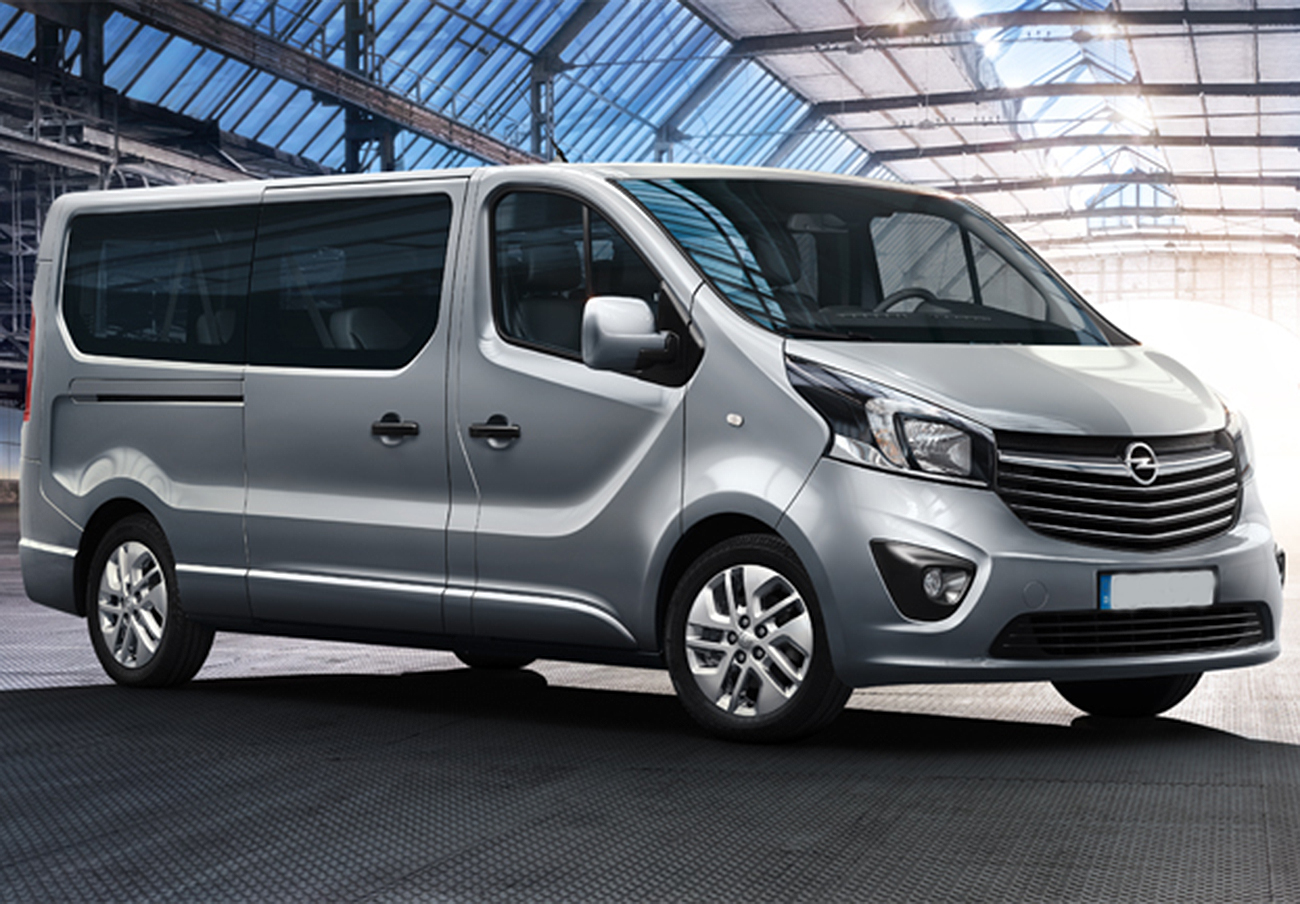 FACUA alerta de la llamada a revisión de los Opel Vivaro por un defecto en el volante FACUA alerta de la llamada a revisión de los Opel Vivaro por un defecto en el volante