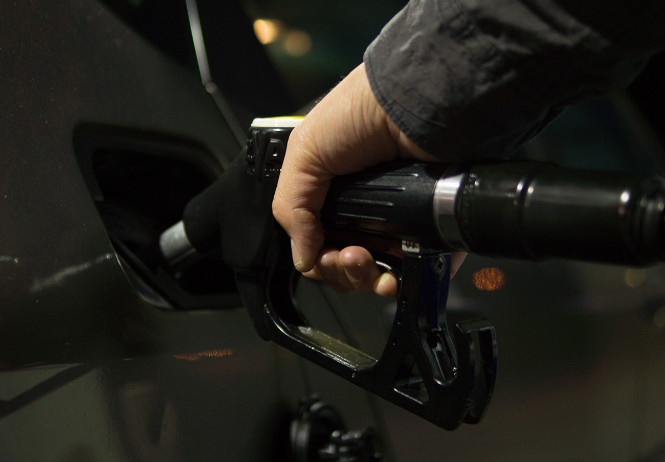La CNMC multa con 88.000 euros a once gasolineras por no informar sobre precios y cantidades vendidas La CNMC multa con 88.000 euros a once gasolineras por no informar sobre precios y cantidades vendidas