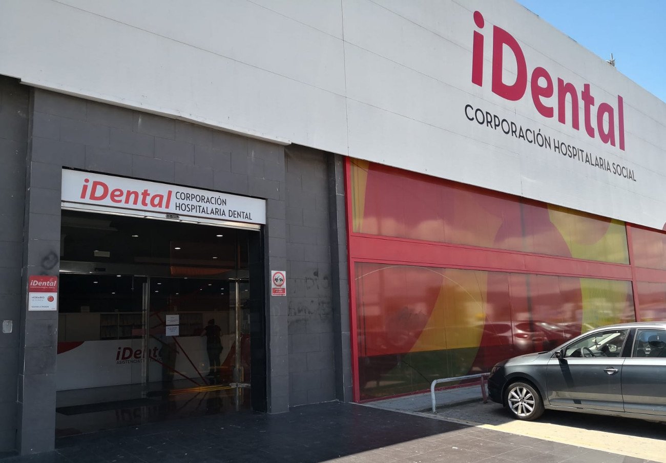 iDental paraliza la actividad de todas sus clínicas en Andalucía