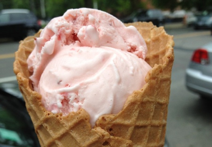 Detectan cacahuete no declarado en cucuruchos de helados de fresa de la marca Ice King, alerta FACUA 