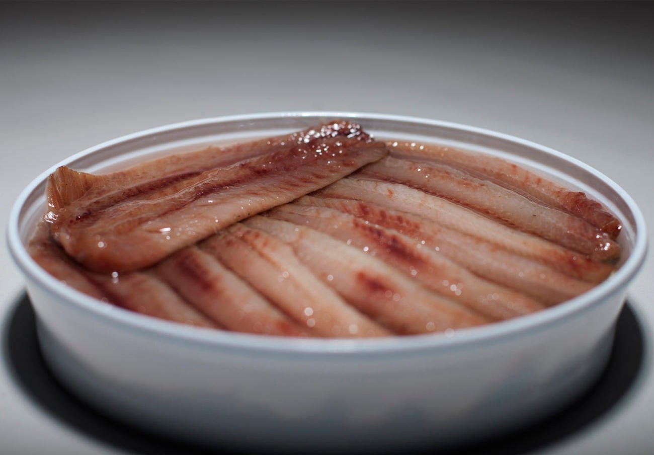 Detectan sulfitos no declarados en el etiquetado en lomos de sardinas Ahumados La Cumbre