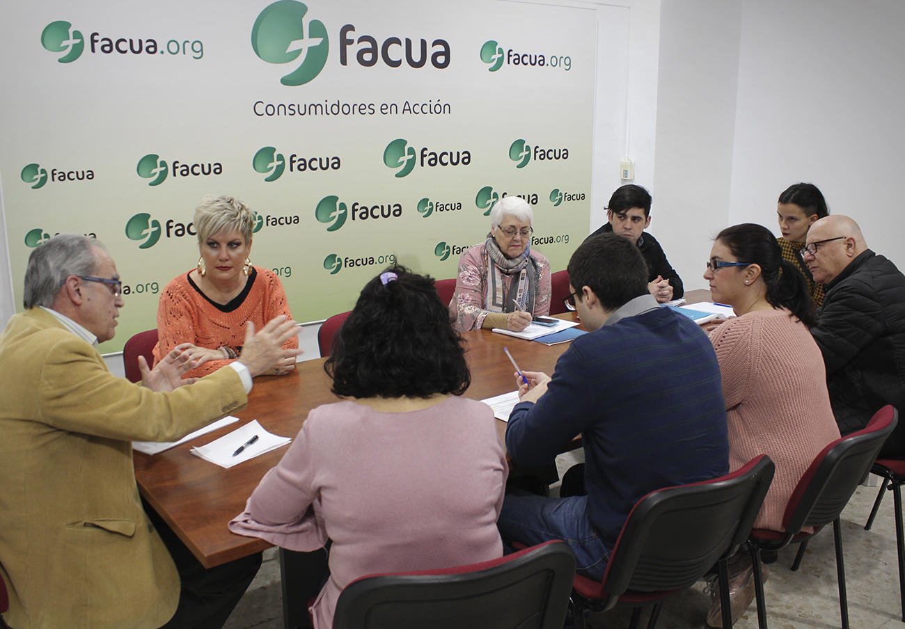 FACUA y su Fundación reciben a representantes de la organización de consumidores chilena Conadecus