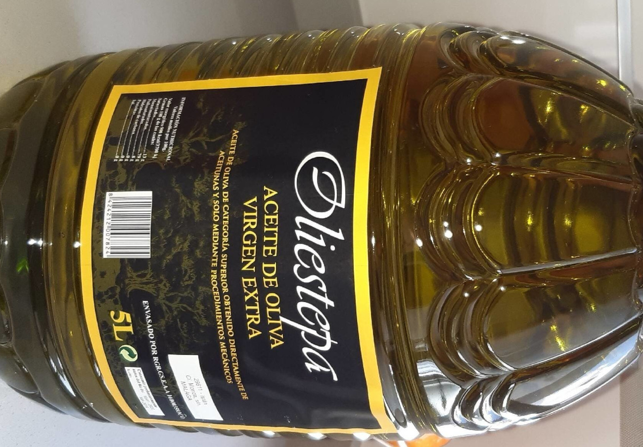 Oleoestepa denunció a una de las marcas fraudulentas de aceite por su parecido fonético