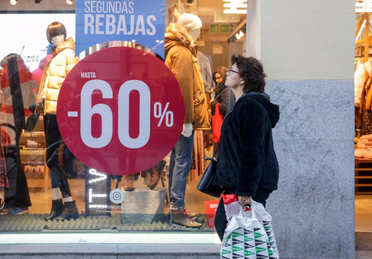 Que no te engañen: FACUA  Sevilla te explica cómo puede confundirte la publicidad al comprar y contratar