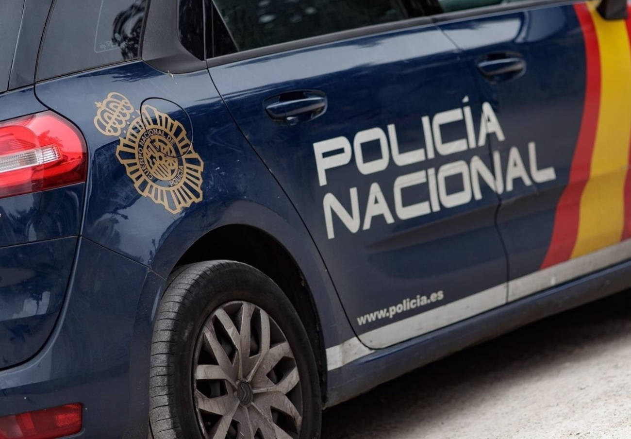 Detenido en Granada por el alquiler fraudulento de su vivienda a distintas personas a través de internet