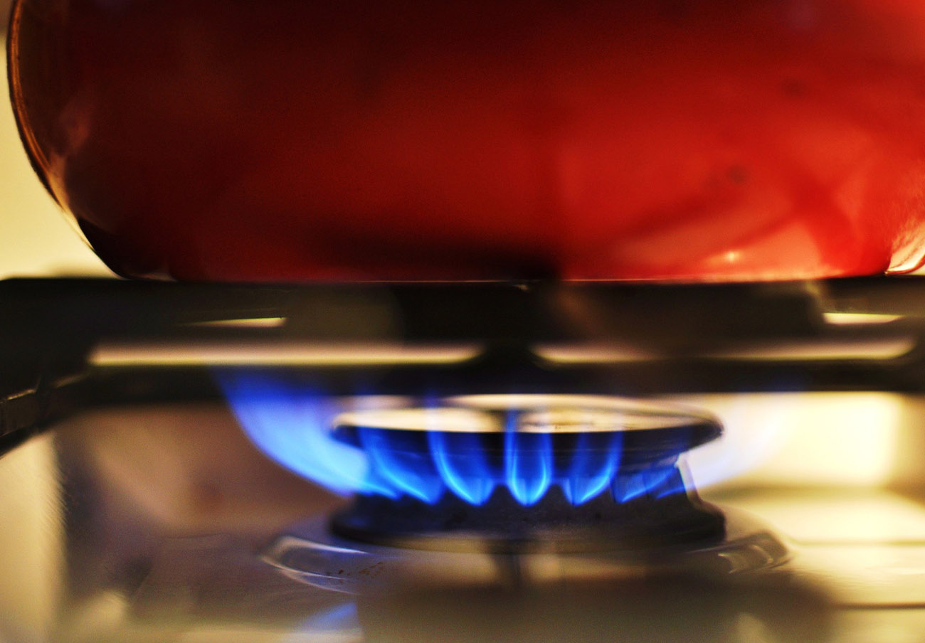 Las ofertas de gas natural del mercado libre son hasta un 177% más caras que la tarifa regulada