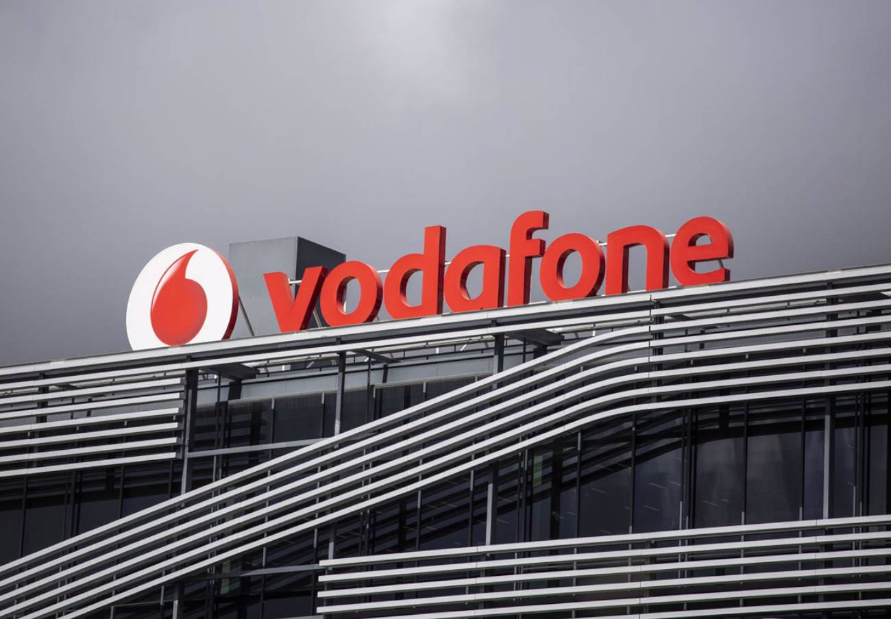 Vodafone anula una factura de 1.750 euros por llamadas a números 806 tras la reclamación de FACUA