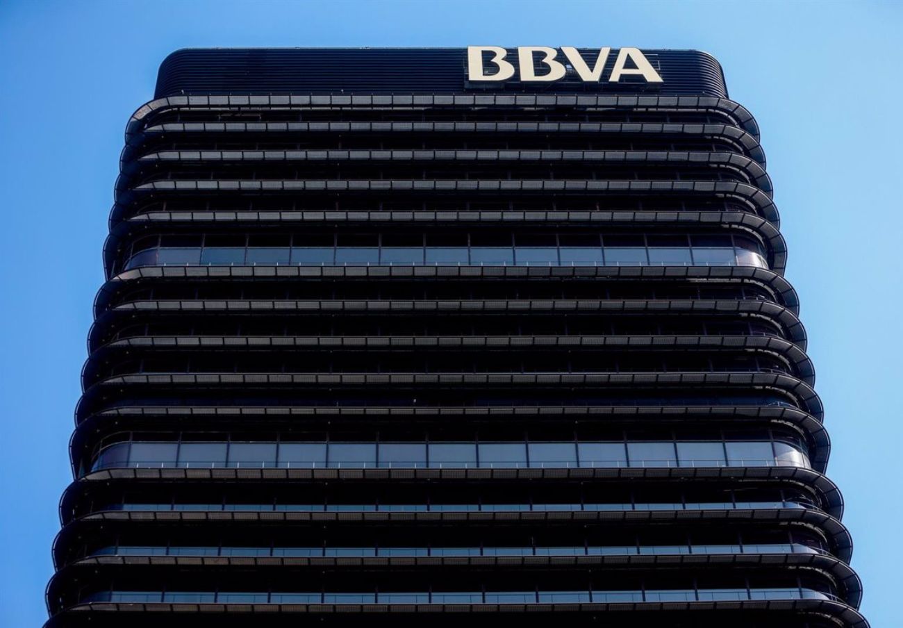 BBVA devuelve a un socio de FACUA Cádiz 2.000 euros que le sustrajeron fraudulentamente