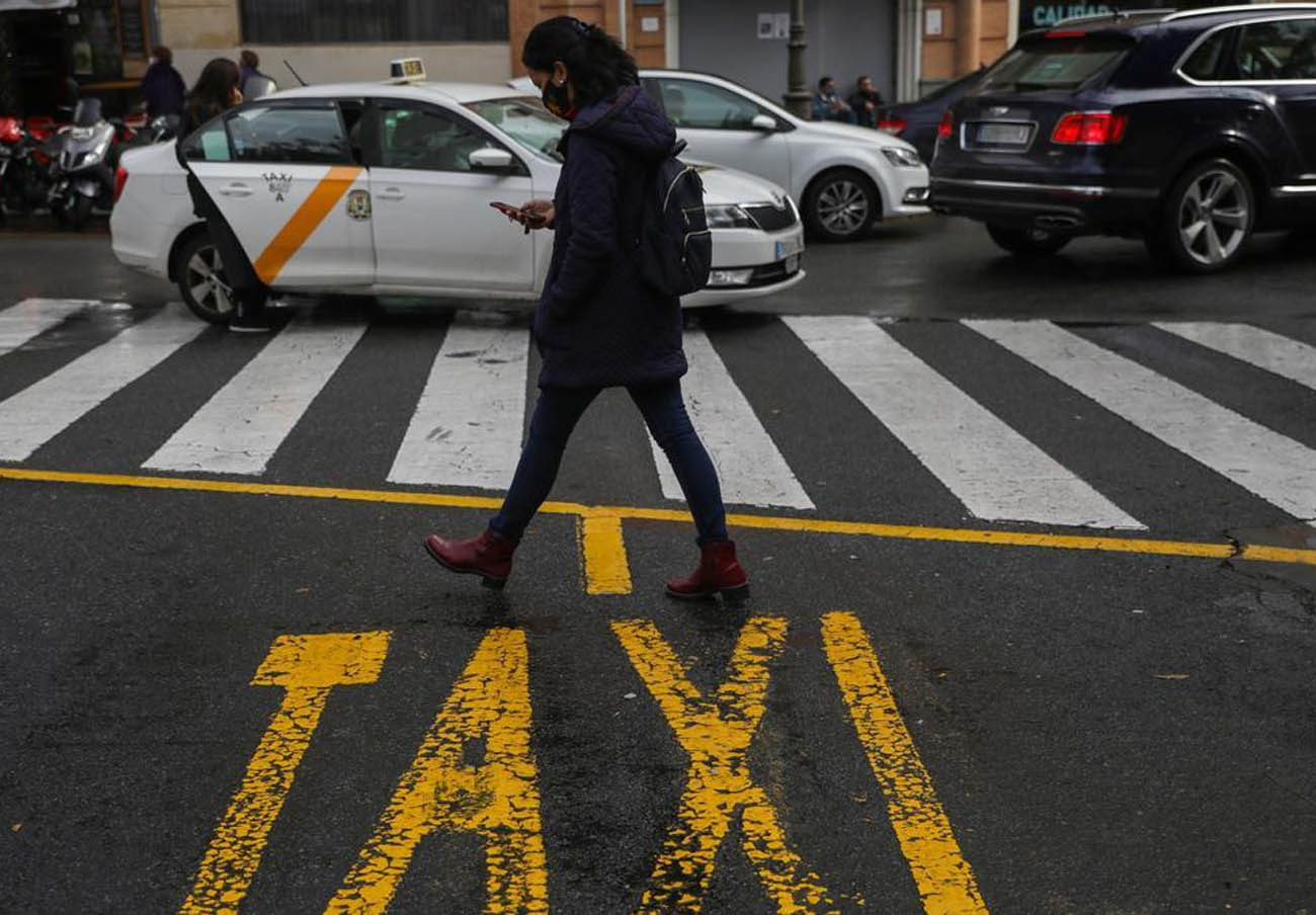 El Ayuntamiento de Córdoba discrimina a los usuarios del taxi de Alcolea, Villarubia y El Higuerón