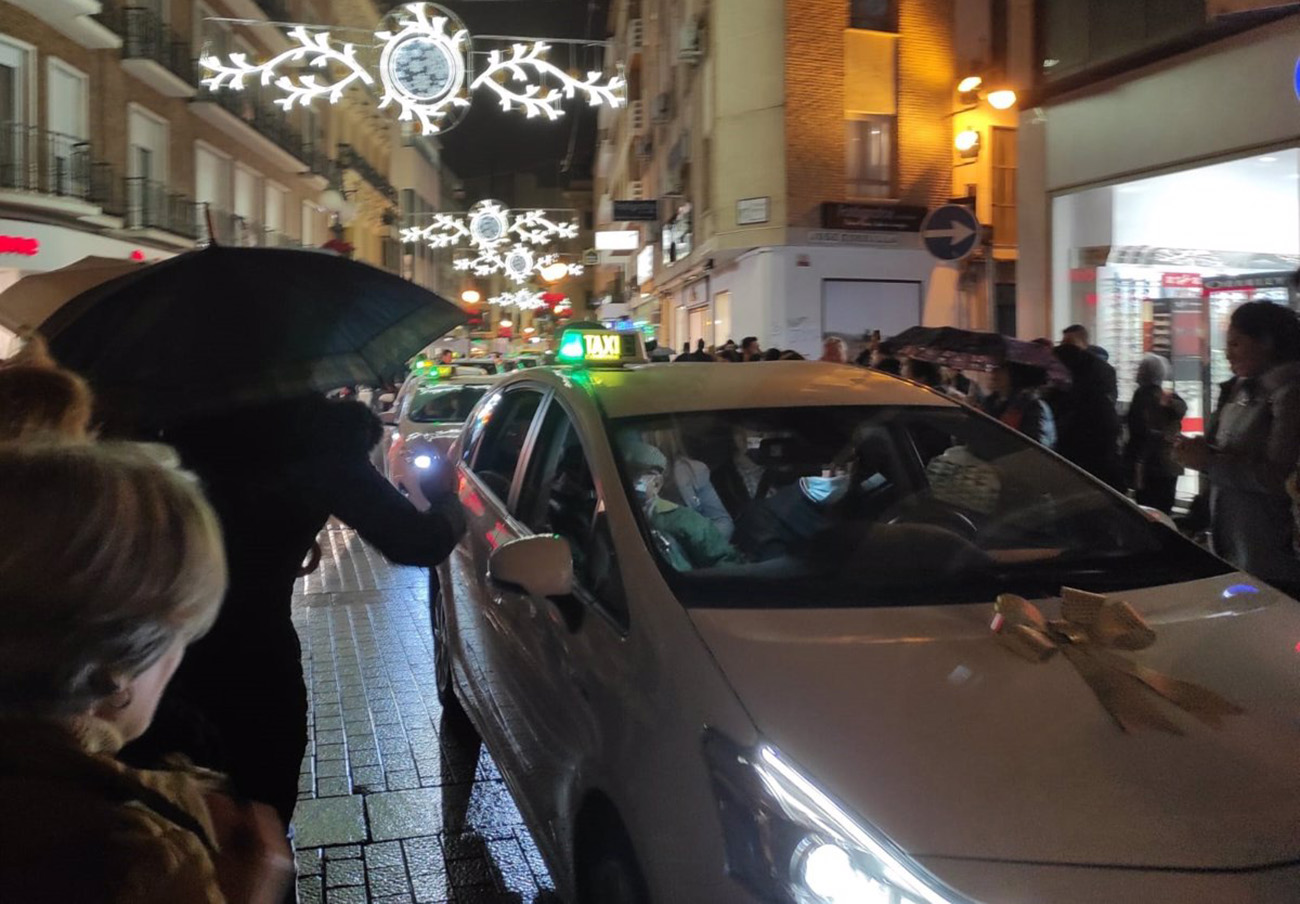 FACUA Córdoba insta a la Delegación de Movilidad a ajustar a la normativa la nueva ordenanza del taxi
