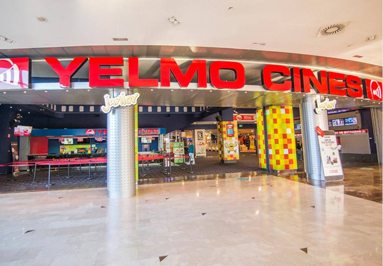 FACUA takes Yelmo Cines to court for not allowing access with drinks and food bought outside the cinemas