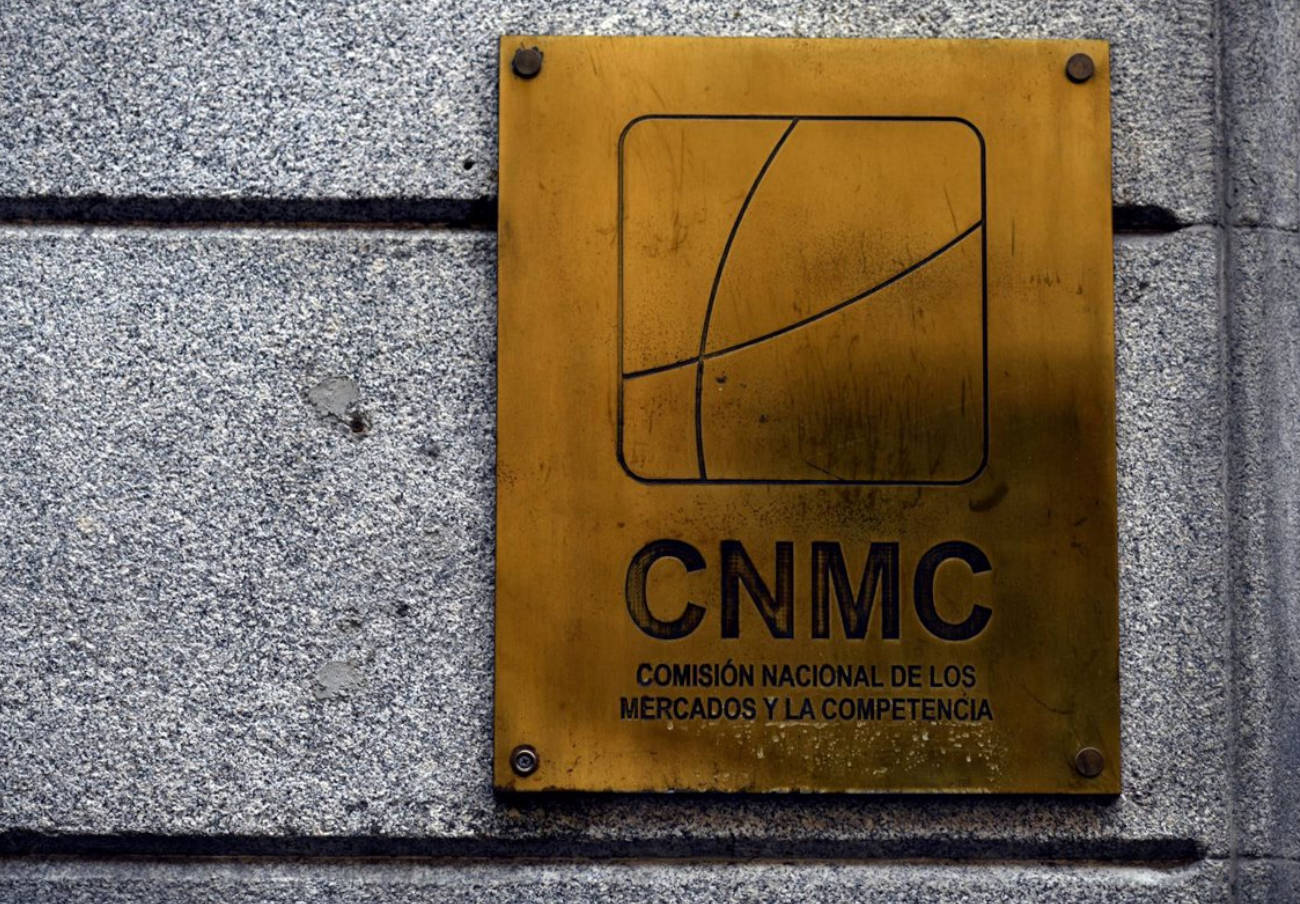 Rebaja del IVA: FACUA denuncia ante el Defensor del Pueblo la inacción de la CNMC con las subidas