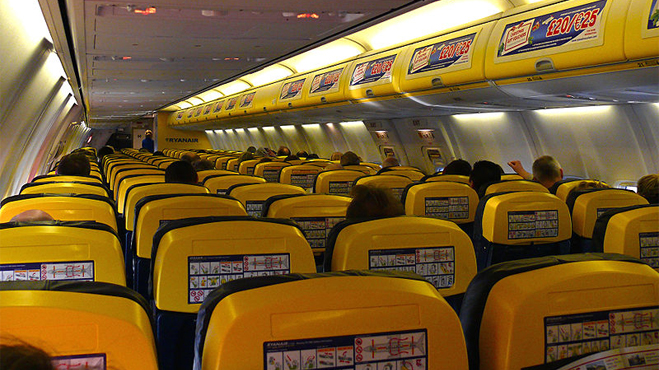 Desestiman otra demanda de Ryanair contra FACUA por criticar sus irregularidades